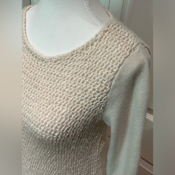 Club Monaco sweater, Size Small - Picture 2 of 9